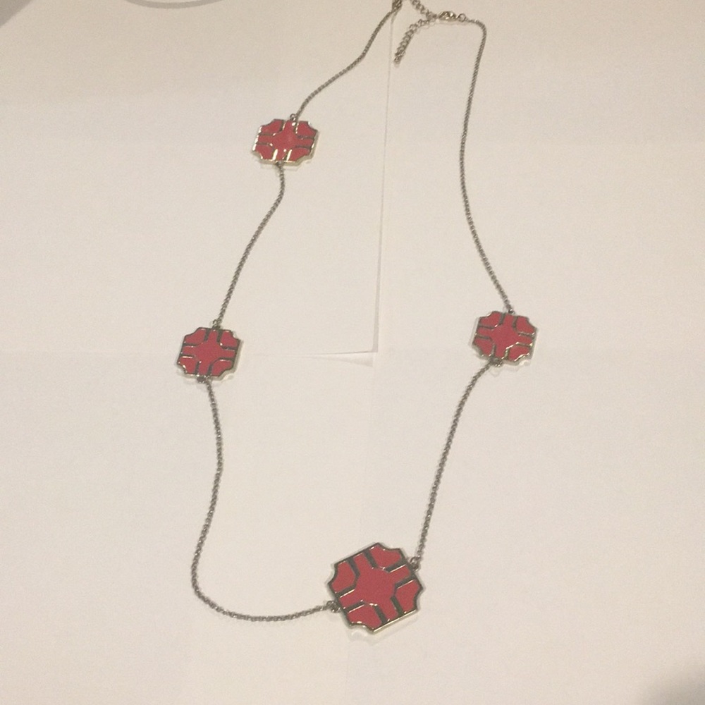 Coral pendant necklace